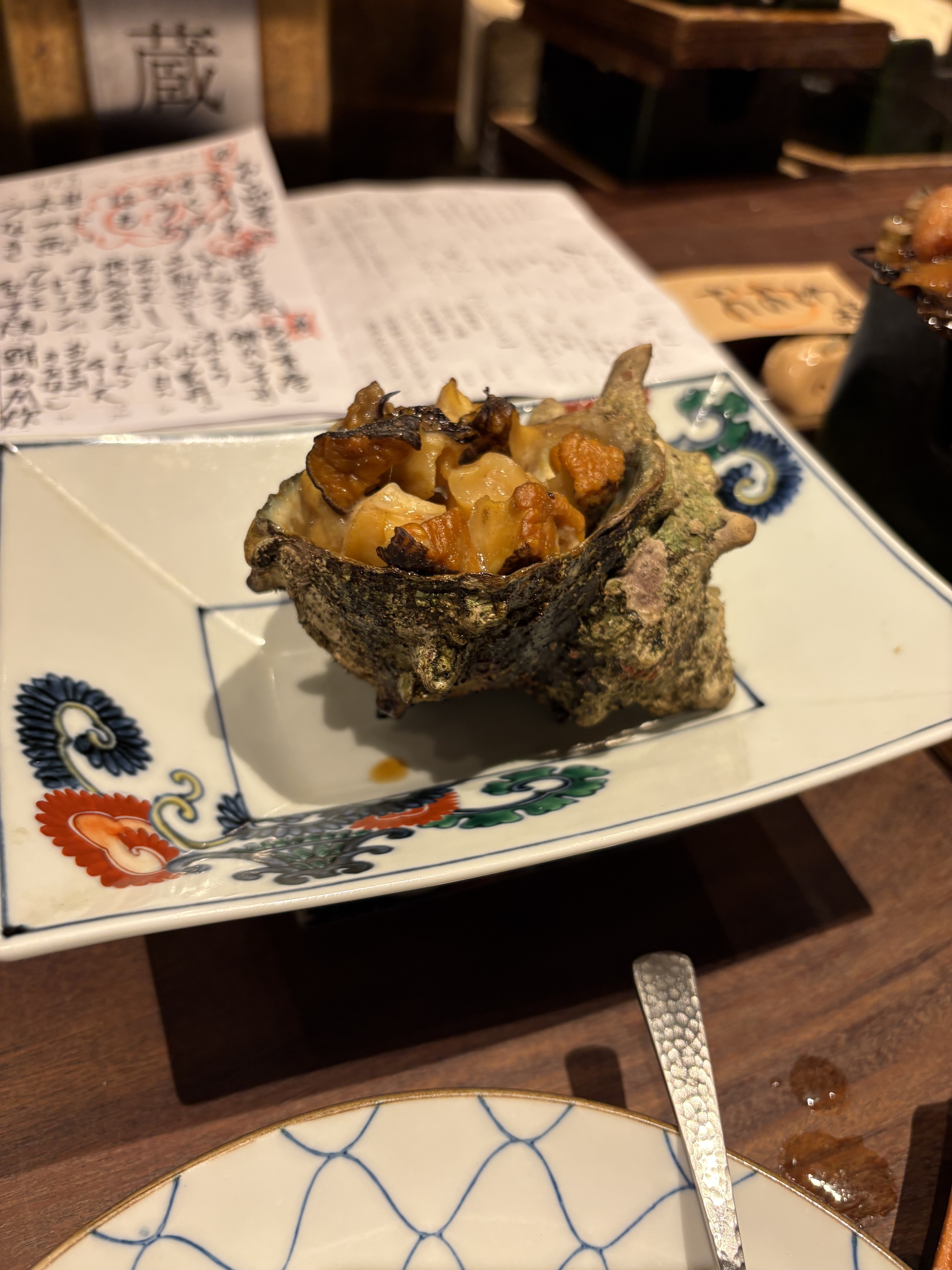 サザエがコリッコリ